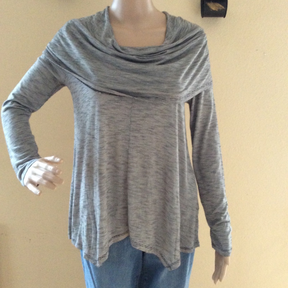 Kensie cowl neck top